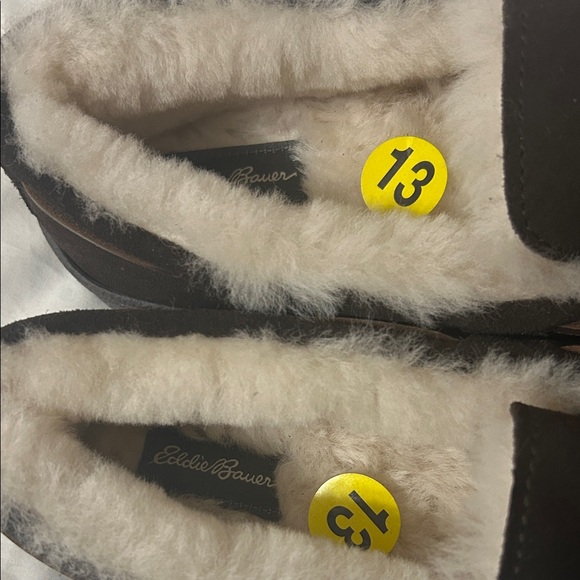 Eddie Bauer Men's Brown Moccasin Slippers size 13 - Picture 2 of 4